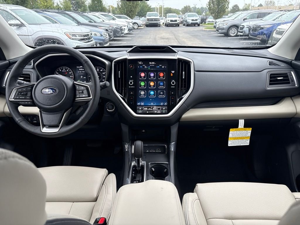 New 2027 CRYSTAL BLACK SILICA Subaru Limited 7-Passenger image 14