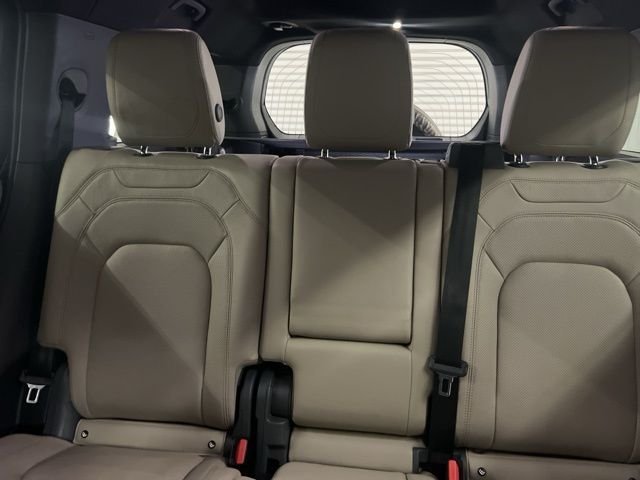 2023 Land Rover Defender S - Photo 11