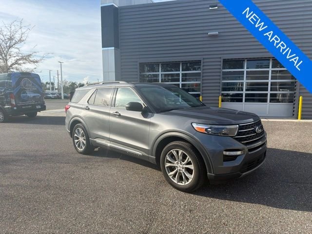 Used 2023 Gray Ford XLT image 1