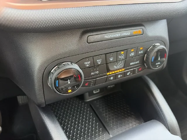 Used 2024 Black Ford Outer Banks image 20