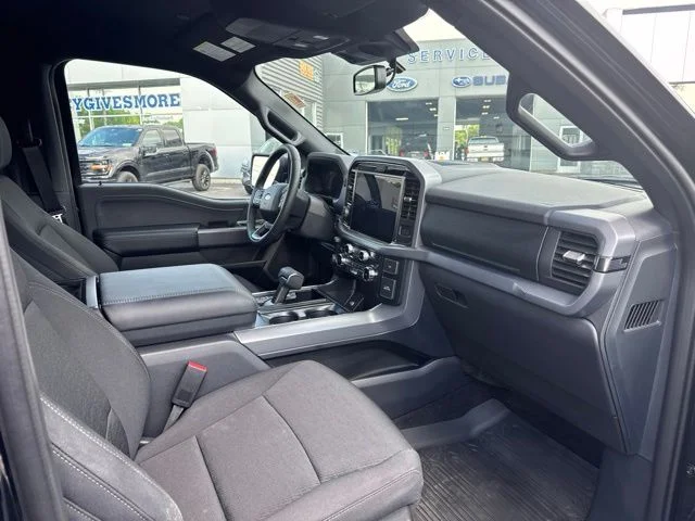 Certified Used 2026 Agate Black Metallic Ford XLT image 5