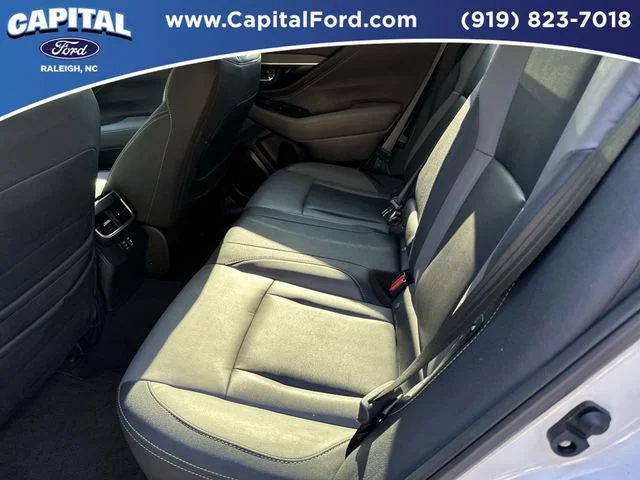 Used 2025 White Subaru Onyx Edition image 18
