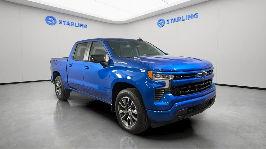 Used 2023 Glacier Blue Metallic Chevrolet RST image 13