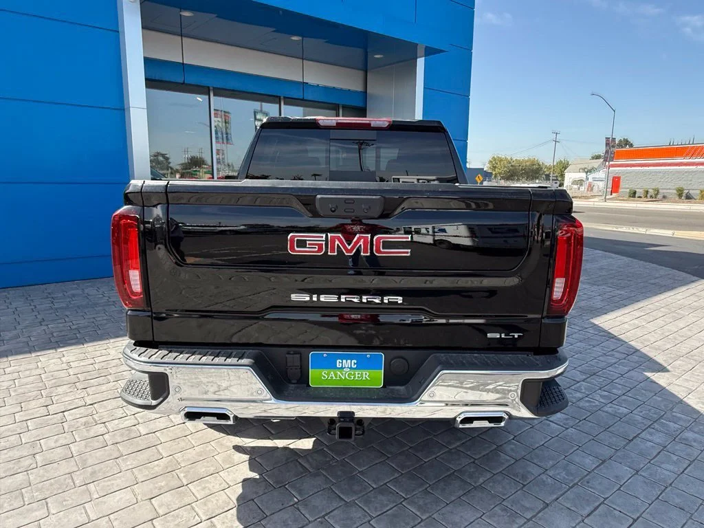 New 2026 Onyx Black GMC SLT image 9