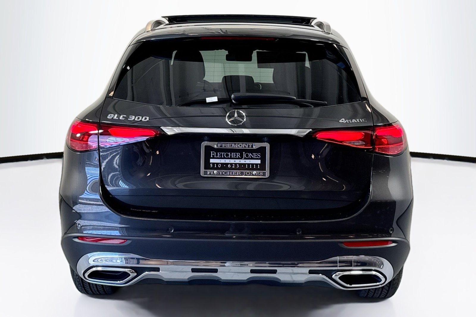 New 2026 Graphite Grey Metallic Mercedes-Benz GLC 300 image 6