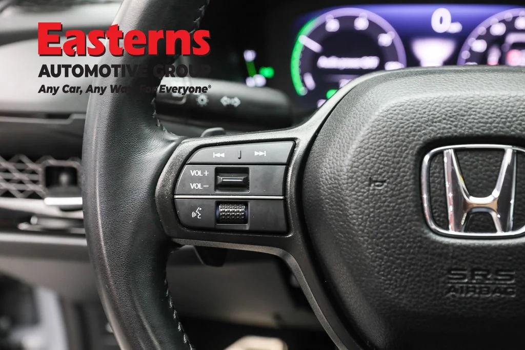 Used 2025 Gray Honda Sport image 15