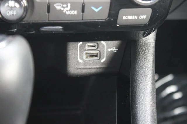 Used 2025 Silver Jeep Limited image 10