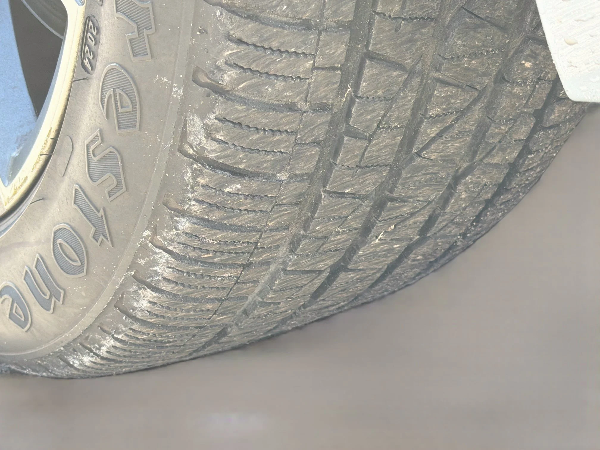 Used 2024 Brooklyn Grey Metallic BMW xDrive50e image 43