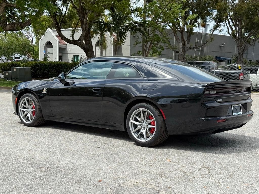 2025 Dodge Charger Daytona Scat Pack - Photo 6