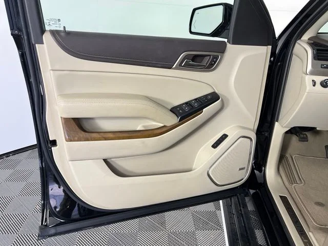 Used 2019 Onyx Black GMC Denali image 19