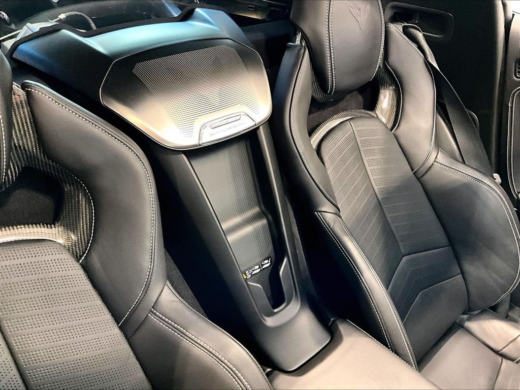 Used 2020 Gray Chevrolet Stingray image 28