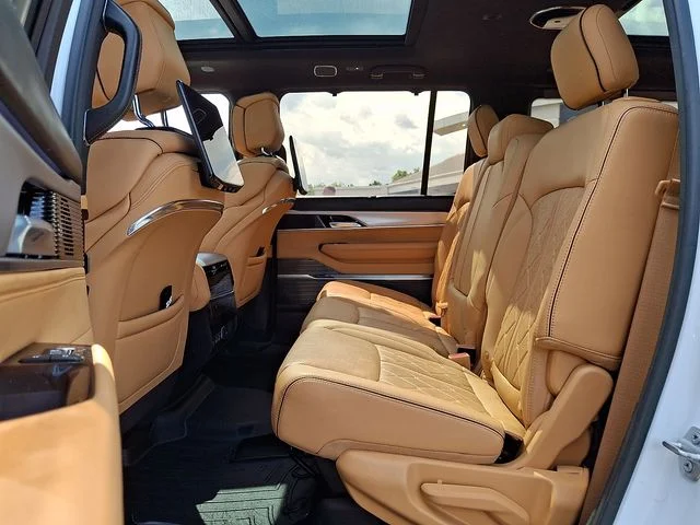 Certified Used 2022 White Jeep Series III image 10