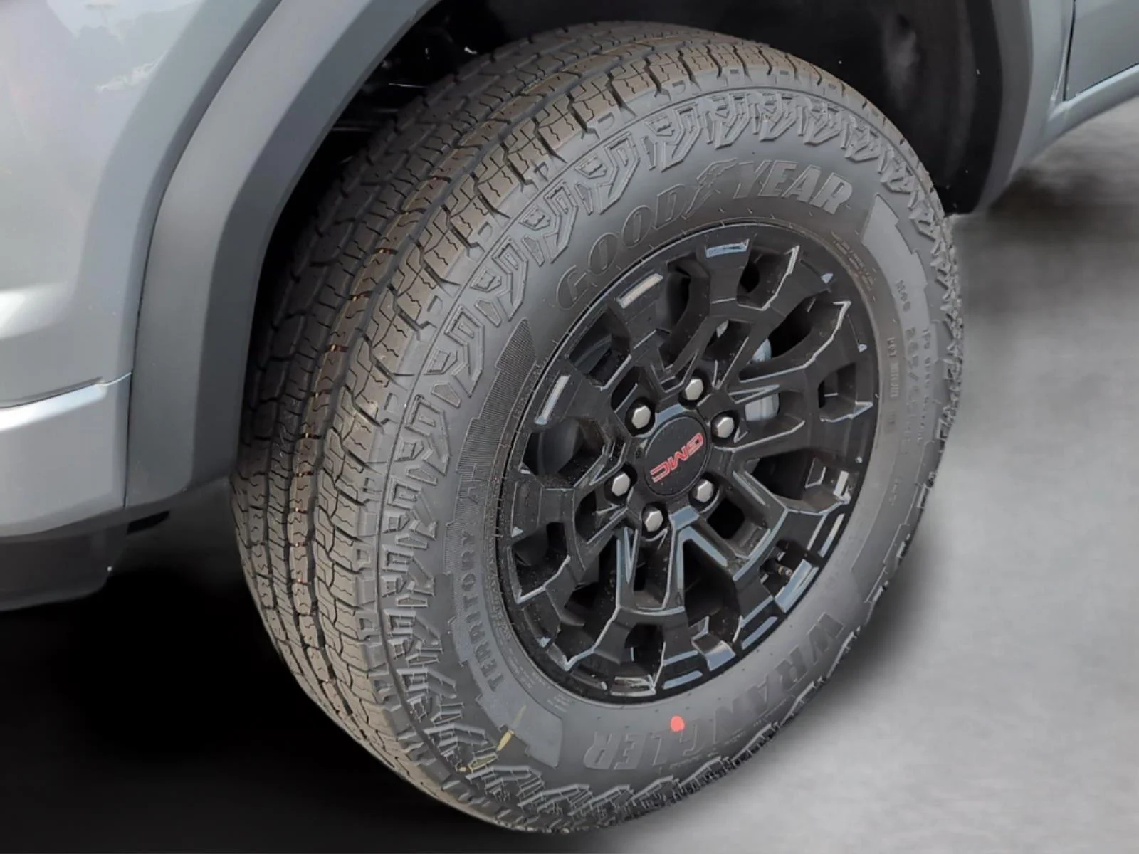 New 2026 Sterling Metallic GMC Elevation image 36