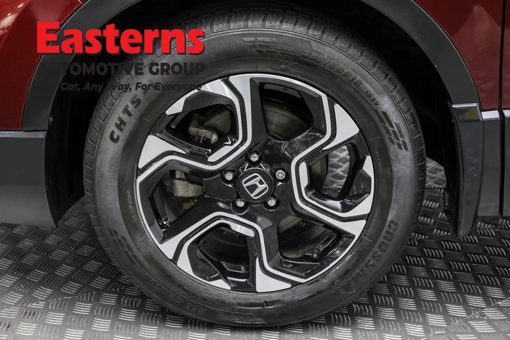 Used 2018 Red Honda Touring image 32