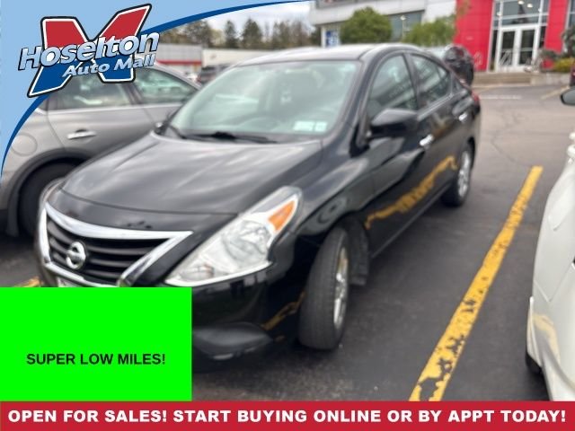 2015 Nissan Versa Sedan SV