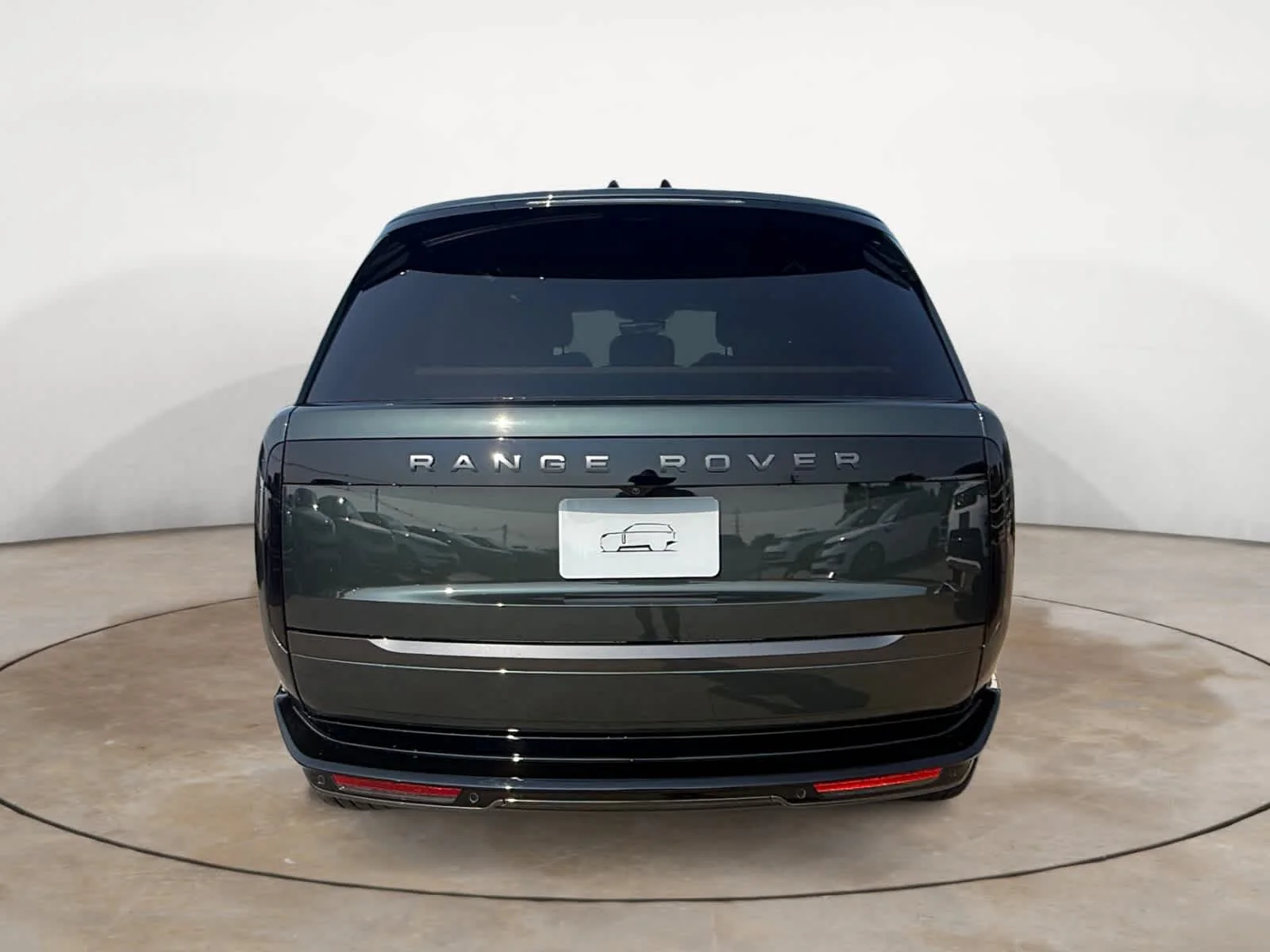 New 2026 Belgravia Green Land Rover SE image 4