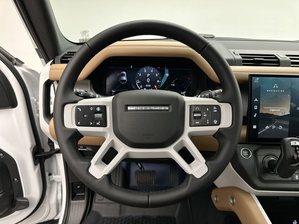 New 2026 Fuji White Land Rover S image 15