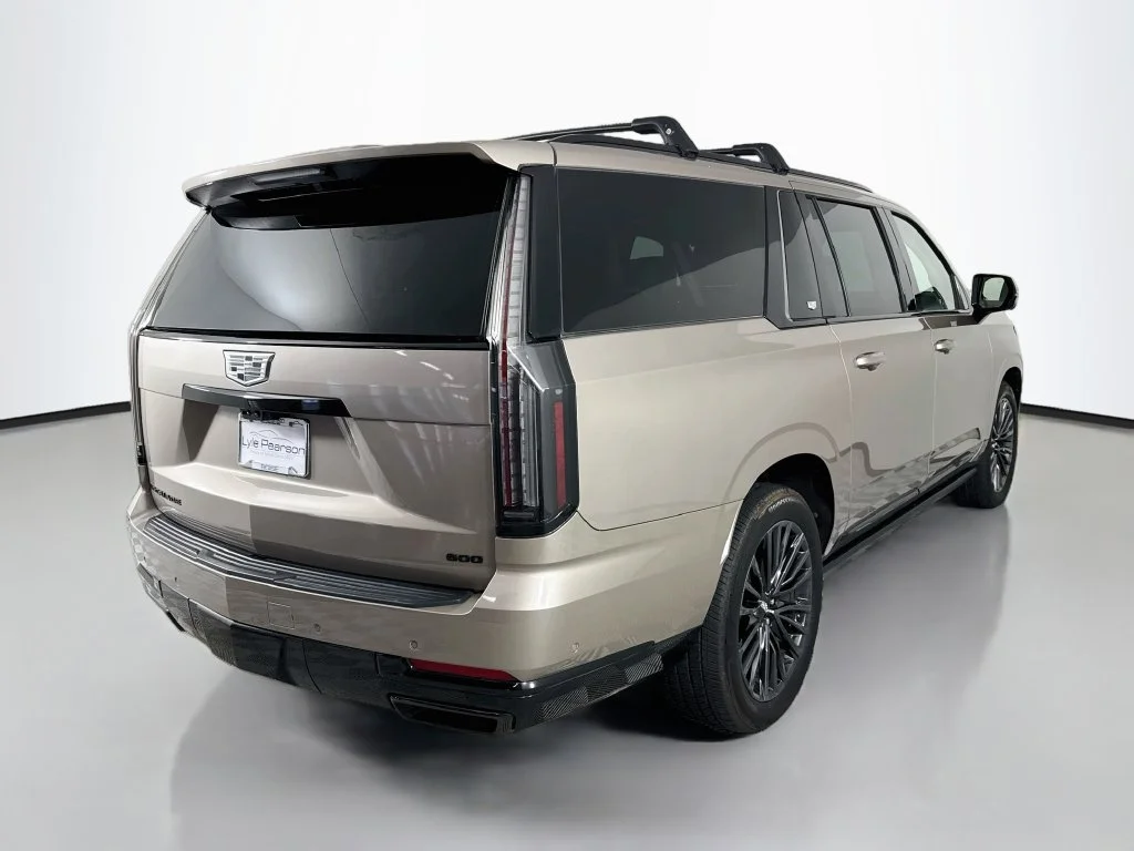 Used 2025 Latte Metallic Cadillac Sport Platinum image 9