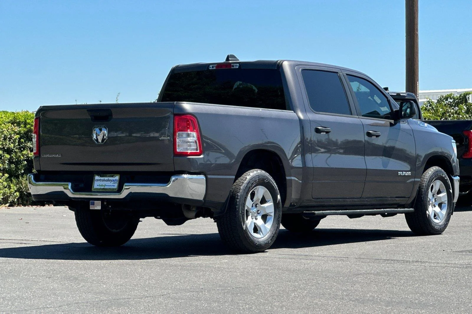 Used 2023 Granite Crystal Metallic Clearcoat Ram Big Horn image 4