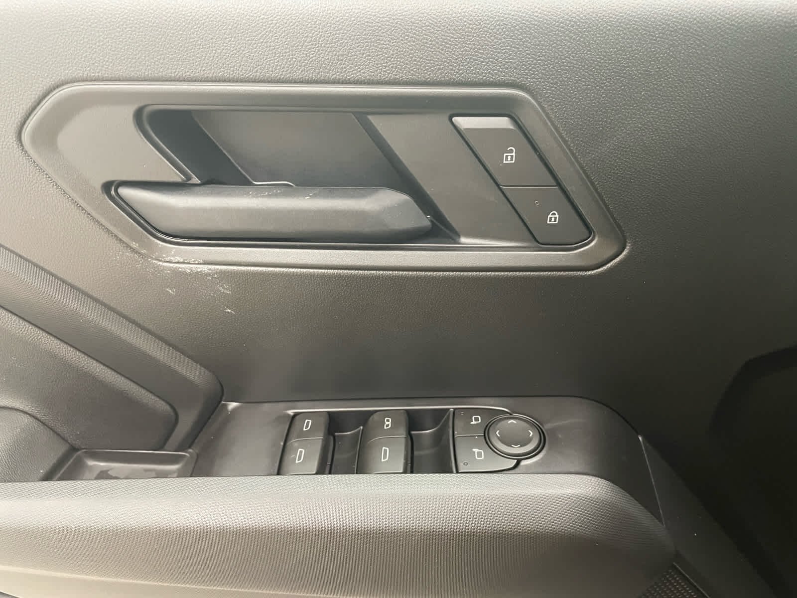 2026 Chevrolet Colorado Trail Boss - Photo 10