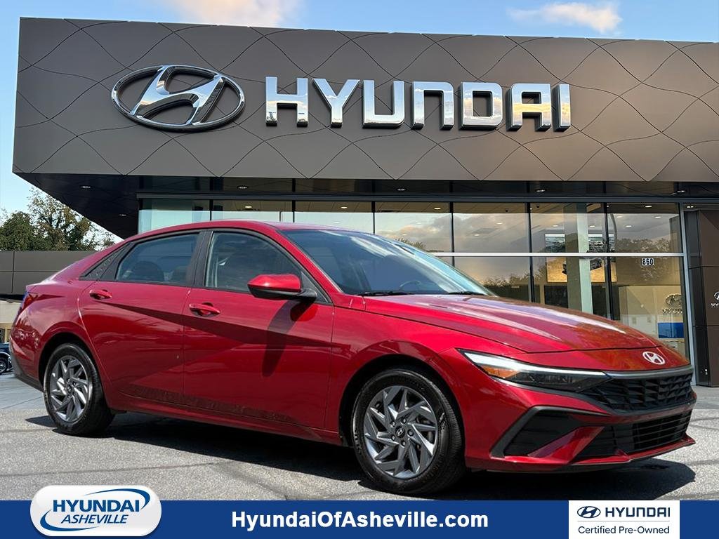 2024 Hyundai Elantra 2.0 SEL IVT's photo