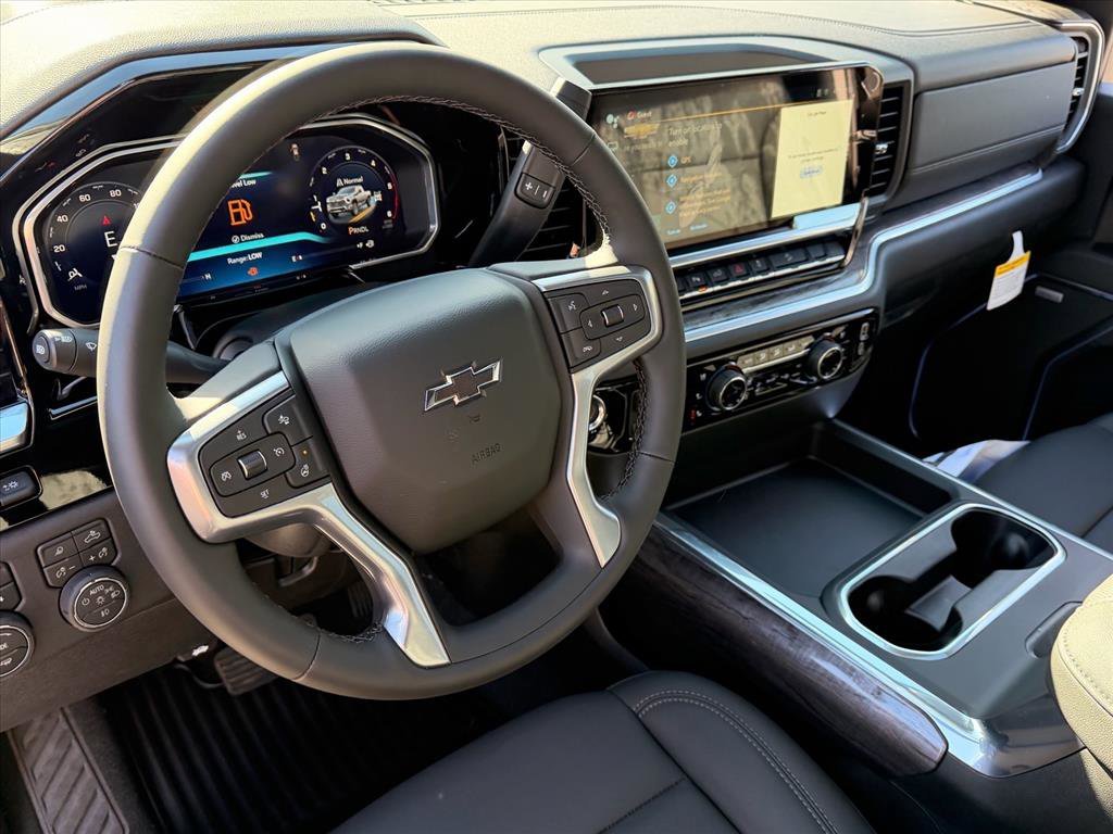 2026 Chevrolet Silverado 2500 HD LTZ - Photo 8