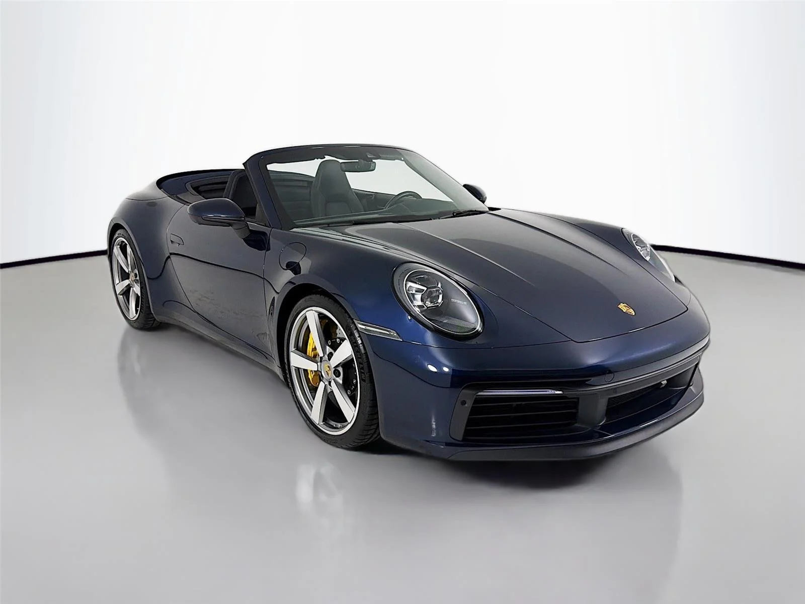Used 2021  PORSCHE  image 33