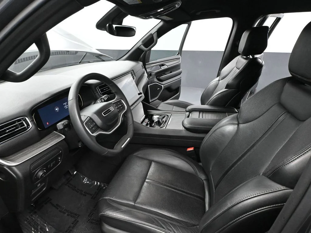 2024 Jeep Wagoneer Series II - Photo 24
