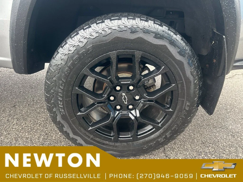 Used 2023 STERLING GRAY METALLIC Chevrolet 4WD Trail Boss image 42