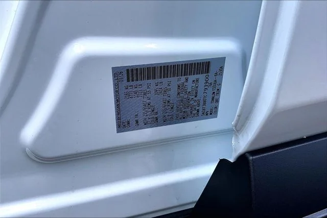 New 2026 Everest White Pearl TriCoat Nissan Rock Creek® image 22