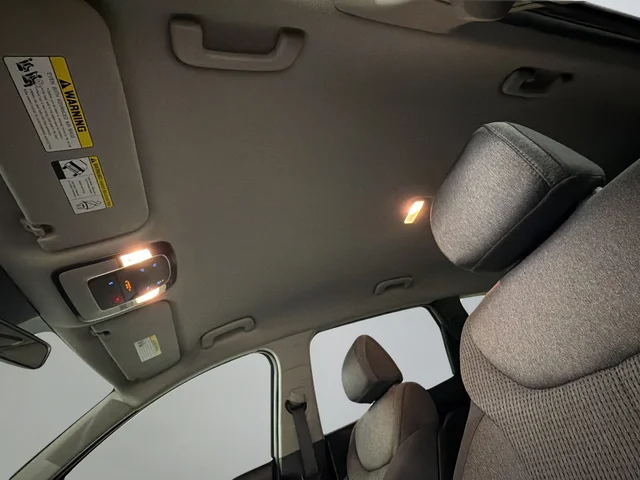 Used 2023 Silver Hyundai SEL image 20