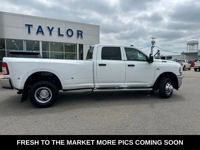 Used 2024 Bright White Clearcoat Ram Tradesman image 18