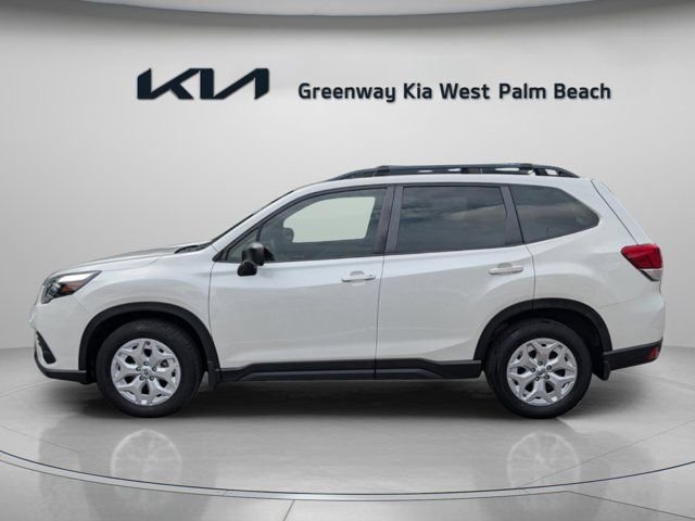 Used 2023 White Subaru Base image 4