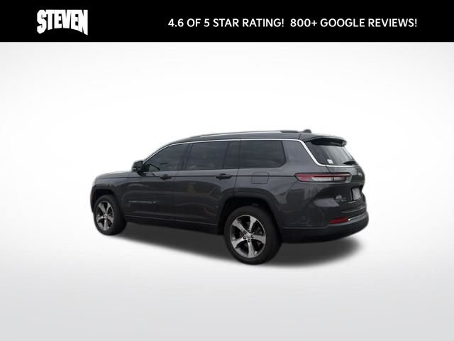 Used 2023 Gray Jeep Limited image 7