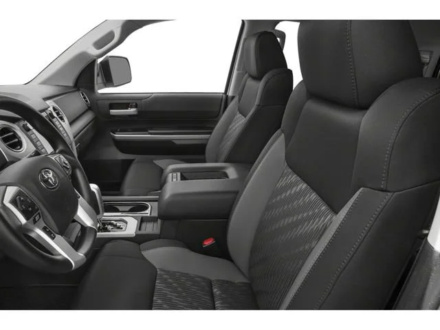 Used 2018 Midnight Black Metallic Toyota SR5 image 6