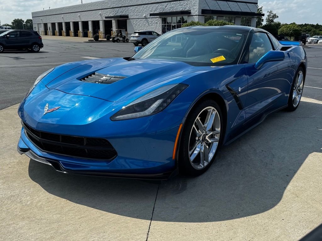 Used 2016 Laguna Blue Metallic Tintcoat Chevrolet Stingray image 3