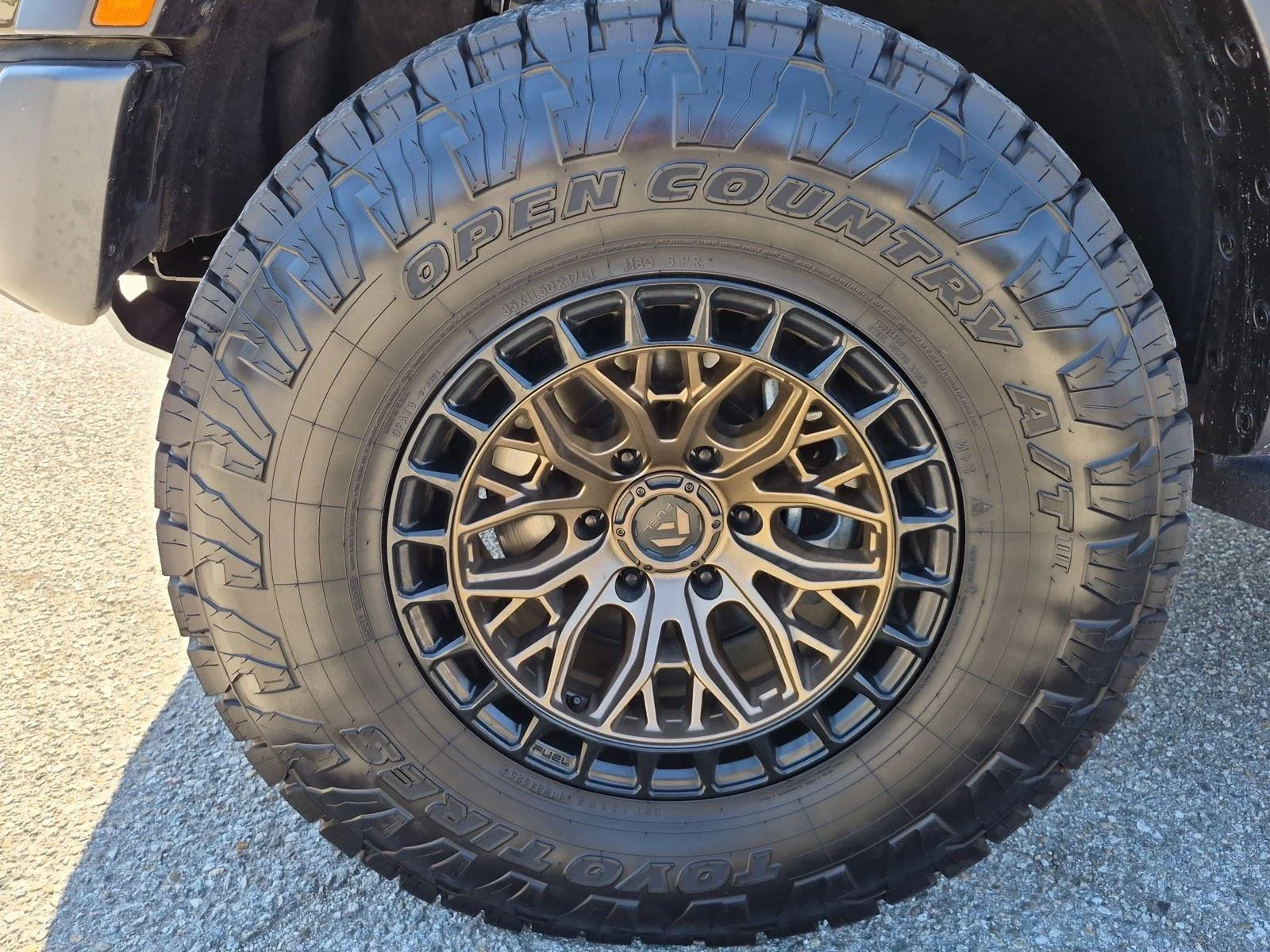 Used 2025 Shelter Green FORD RAPTOR image 16