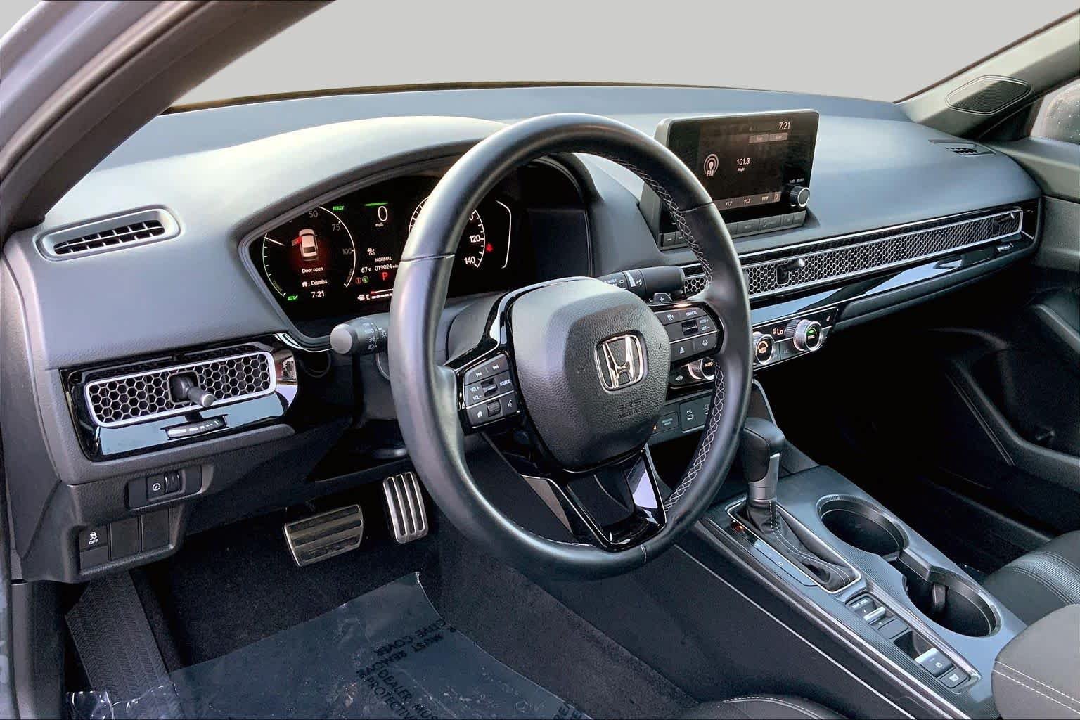 Used 2026 Urban Gray Pearl Honda Sport image 15