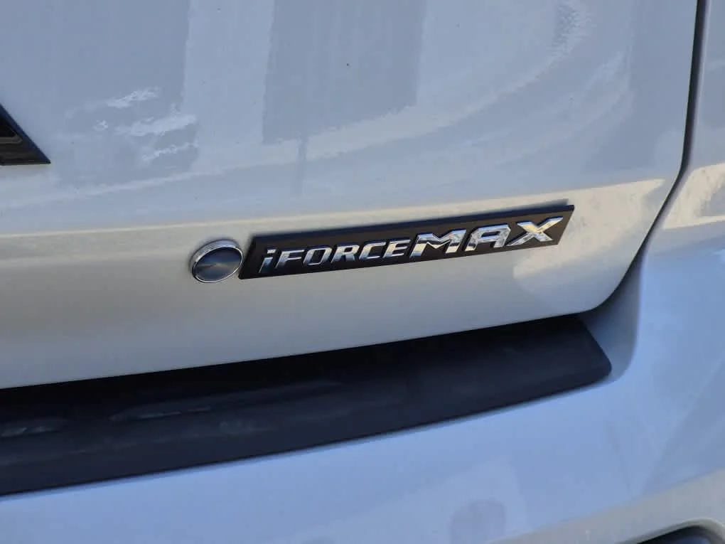 Used 2026 Wind Chill Pearl Toyota Platinum image 21