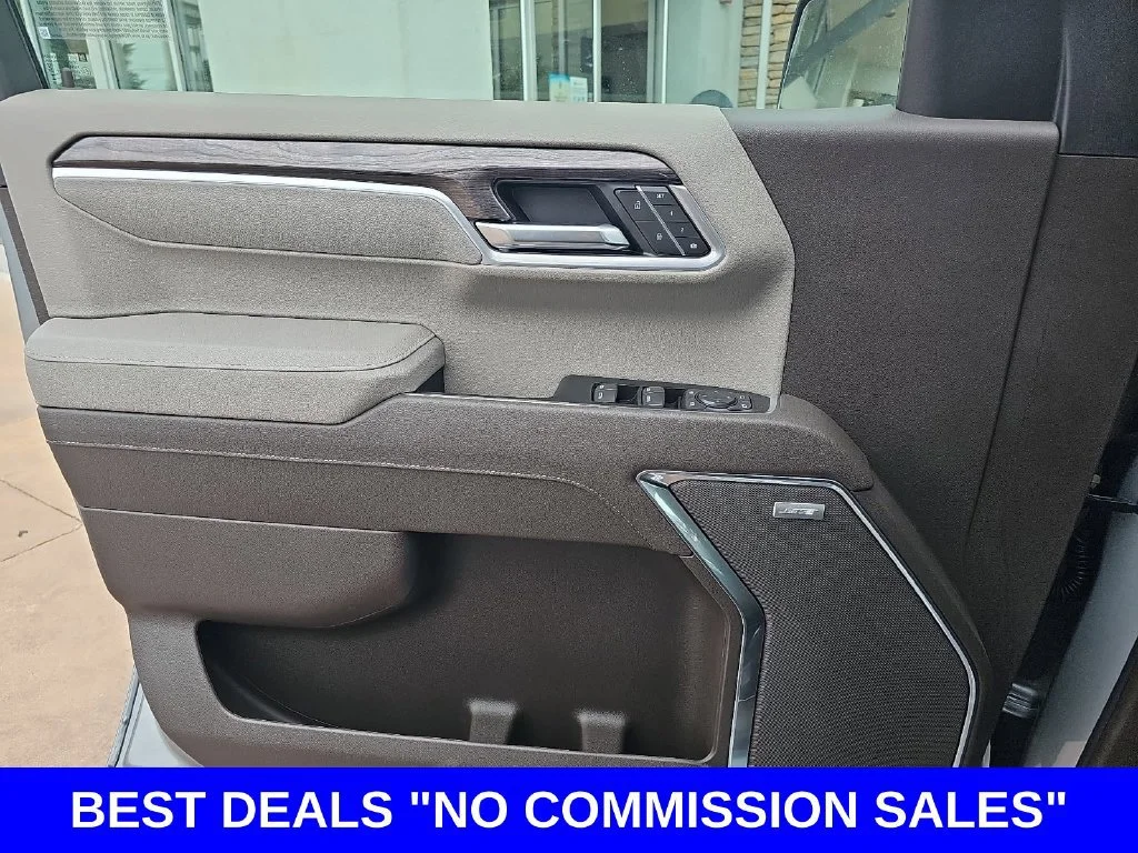 2026 Chevrolet Silverado 1500 LTZ - Photo 27