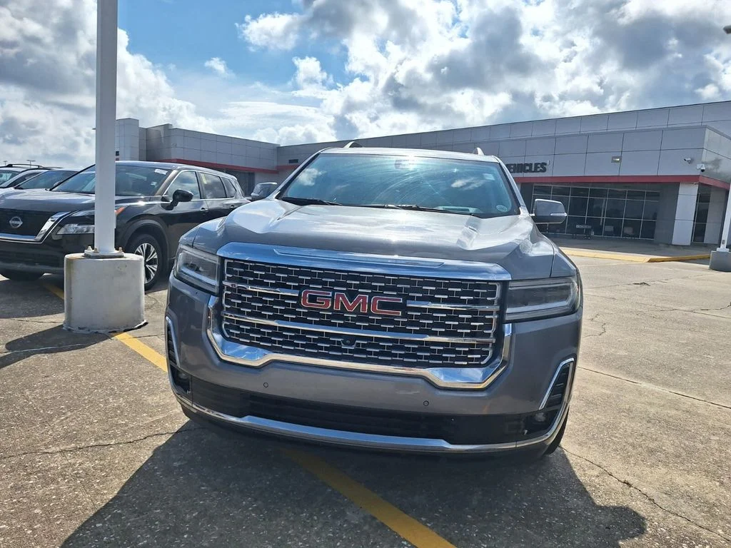 Used 2021 Gray GMC Denali image 2