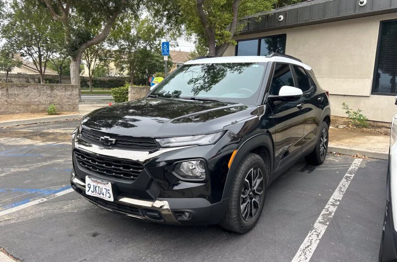 Used 2023 Black Chevrolet ACTIV image 2