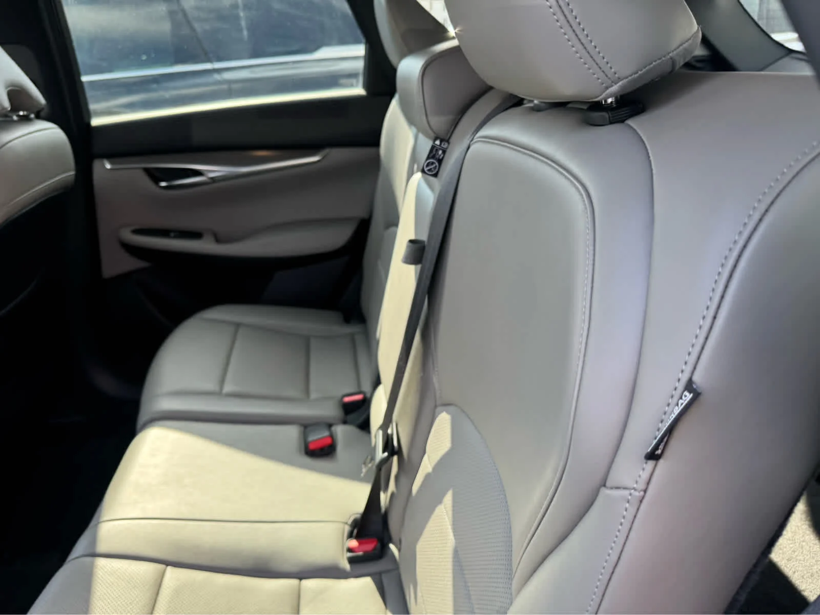 Certified Used 2023 Hermosa Blue INFINITI LUXE image 24