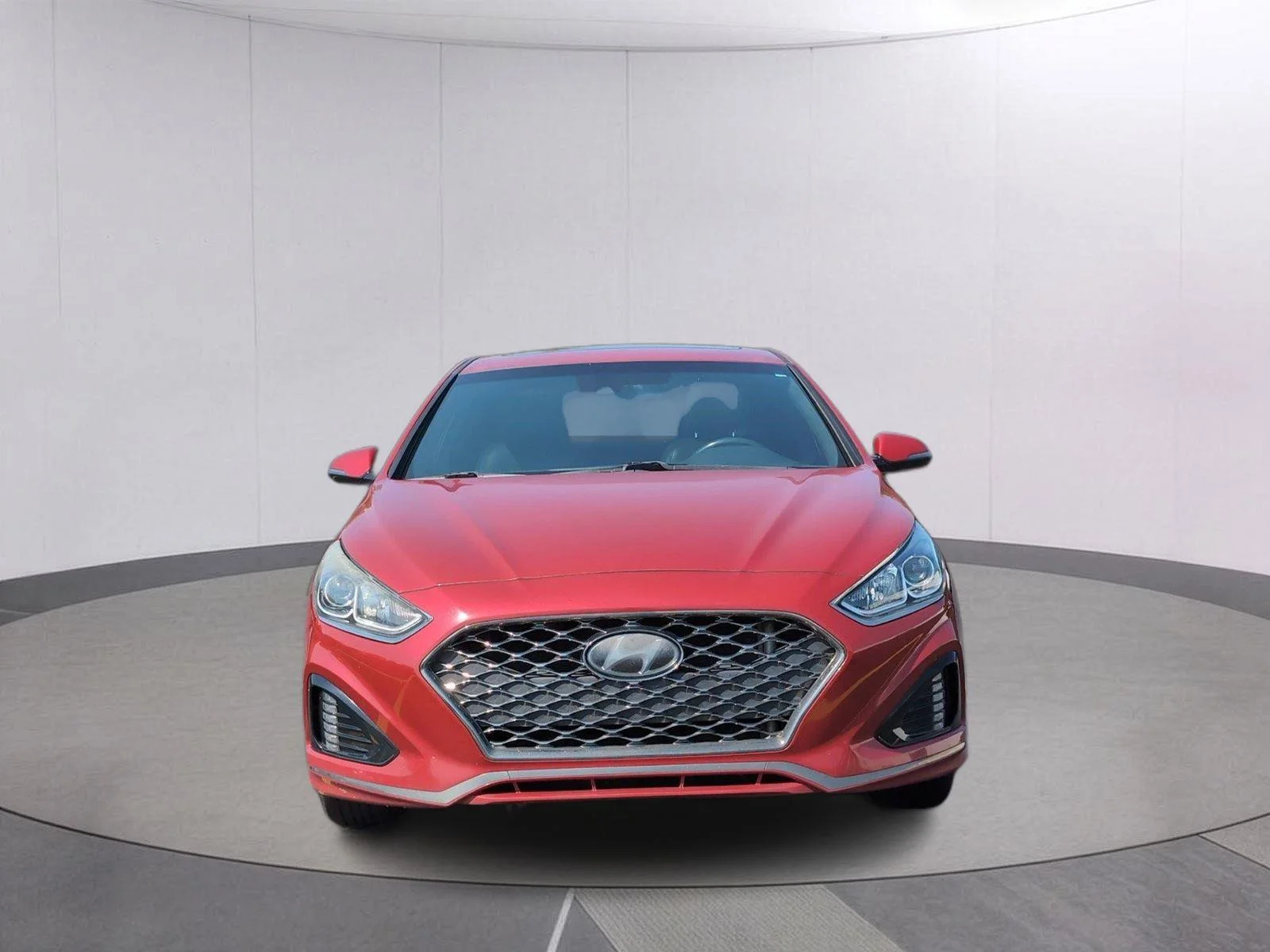 Used 2019 Quartz White Pearl Hyundai Sport image 10