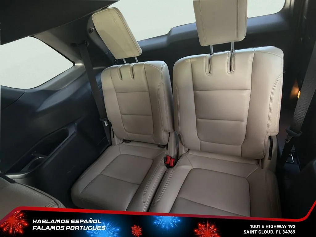 Used 2018 Beige Ford XLT image 23