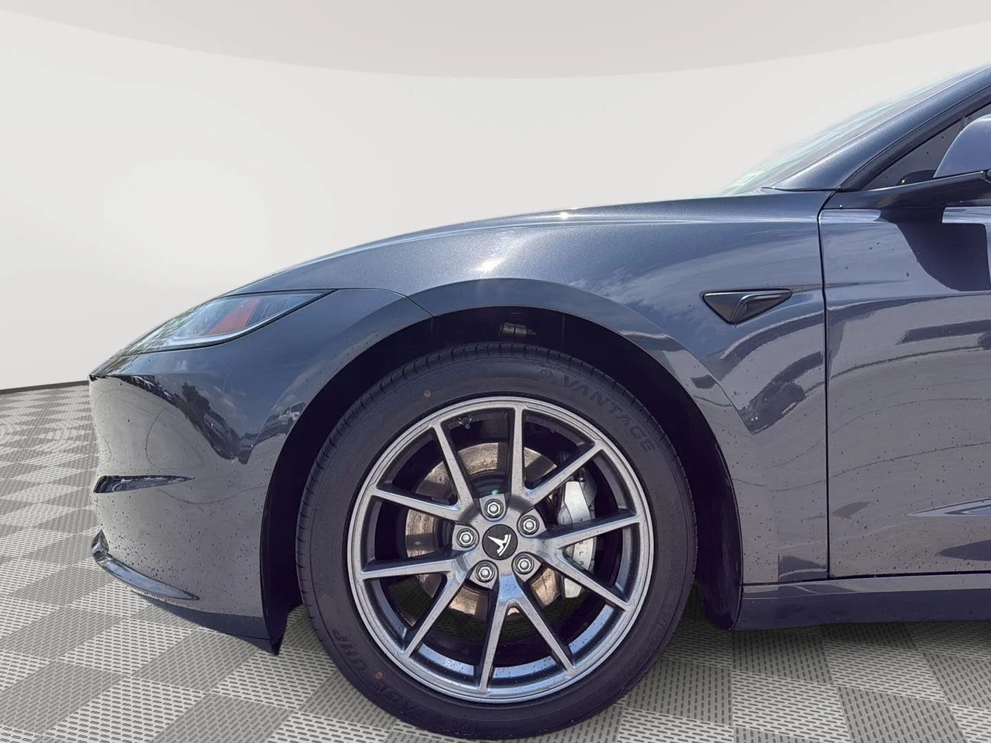 Used 2024 GRAY Tesla Long Range image 21