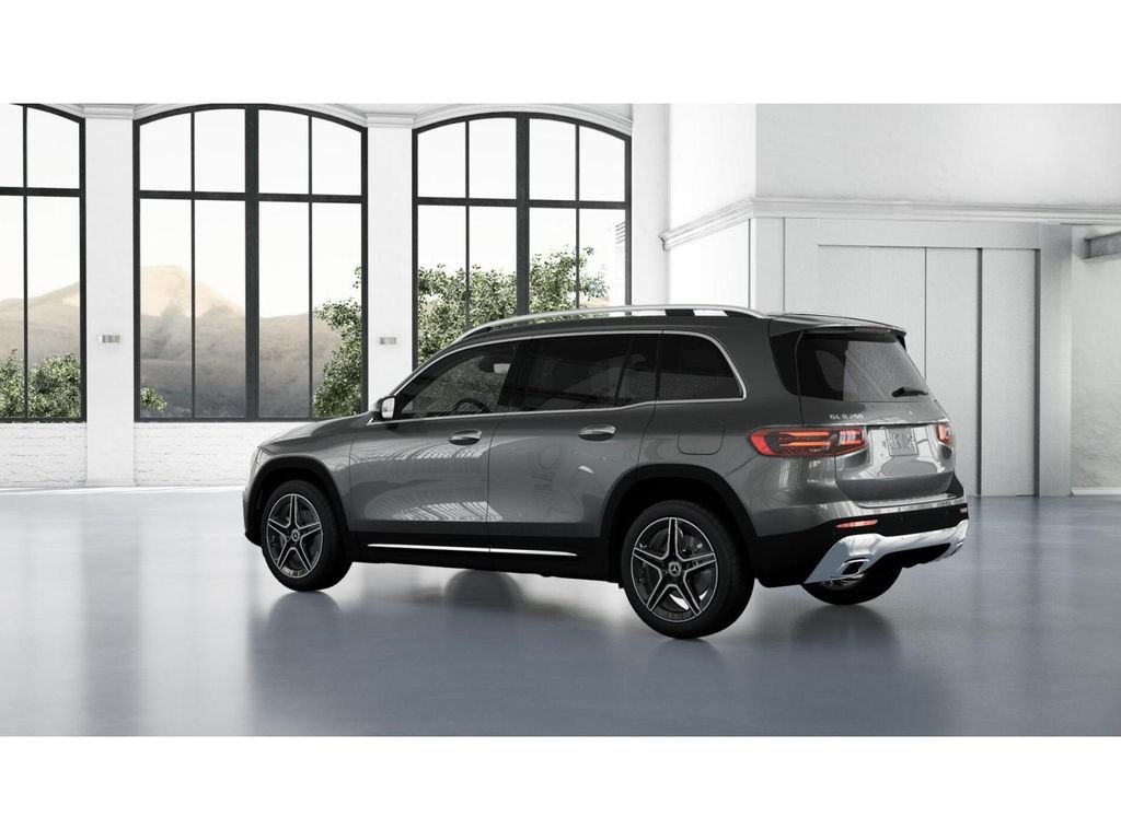 New 2026 Mountain Grey Metallic Mercedes-Benz GLB 250 image 31