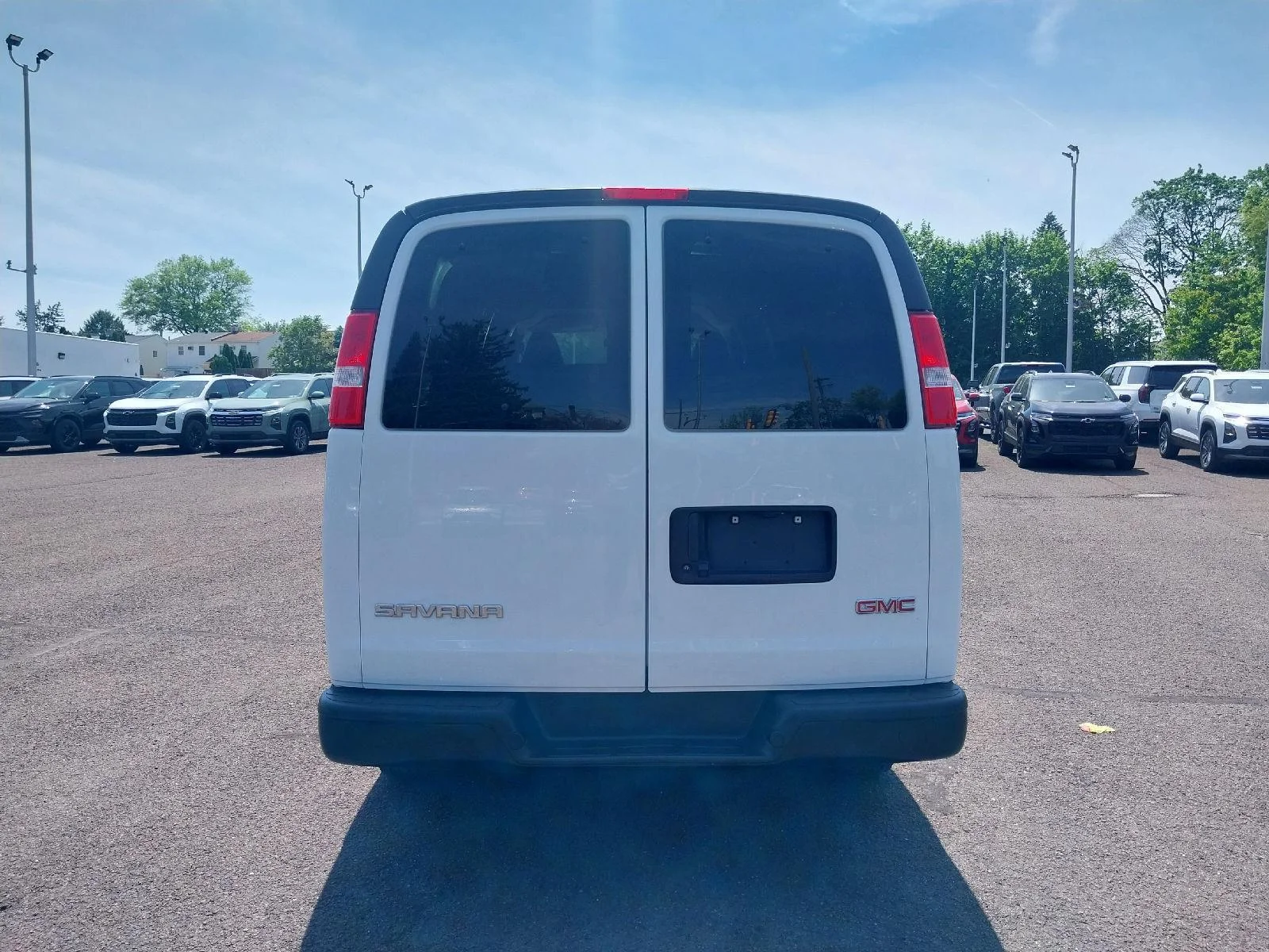 2023 GMC Savana Passenger LS - Photo 6