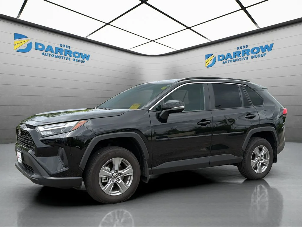 Used 2025 Black Toyota XLE image 2