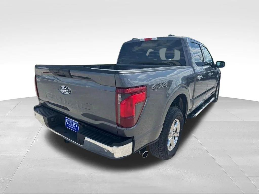 Used 2025 Gray Ford XLT image 5